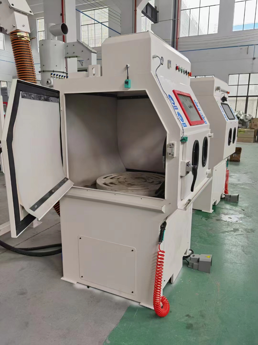 白山移动式抛丸机的工作原理?