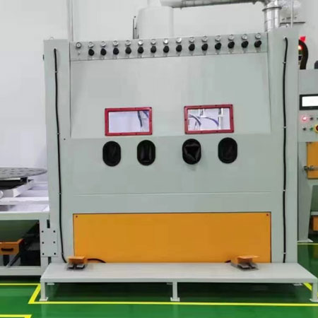 白山高效生产，从箱体手动喷砂机开始，提升零部件质量